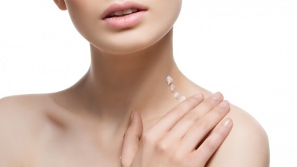 गर्दन की झुर्रियों को हटाने के सबसे प्रभावी तरीके क्या हैं? गर्दन की शिकन की मालिश