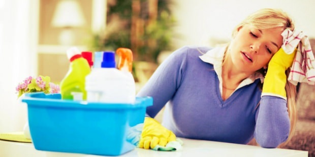 कामकाजी महिलाओं के लिए घर की सफाई के टिप्स