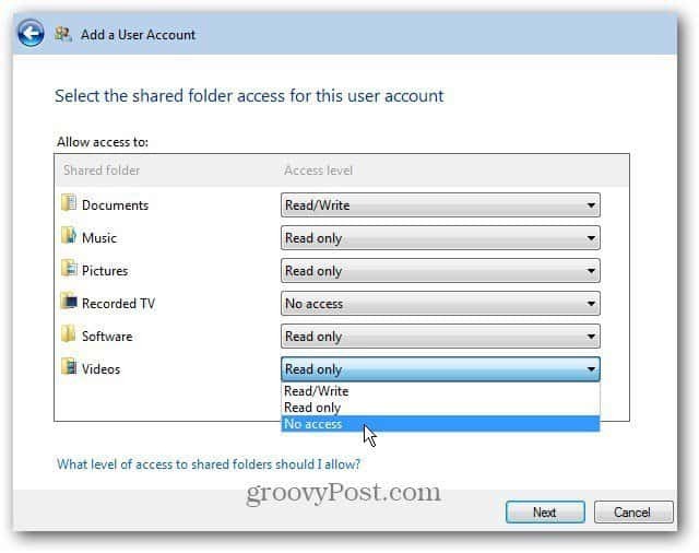 विंडोज होम सर्वर 2011 में उपयोगकर्ता खाता जोड़ें या निकालें