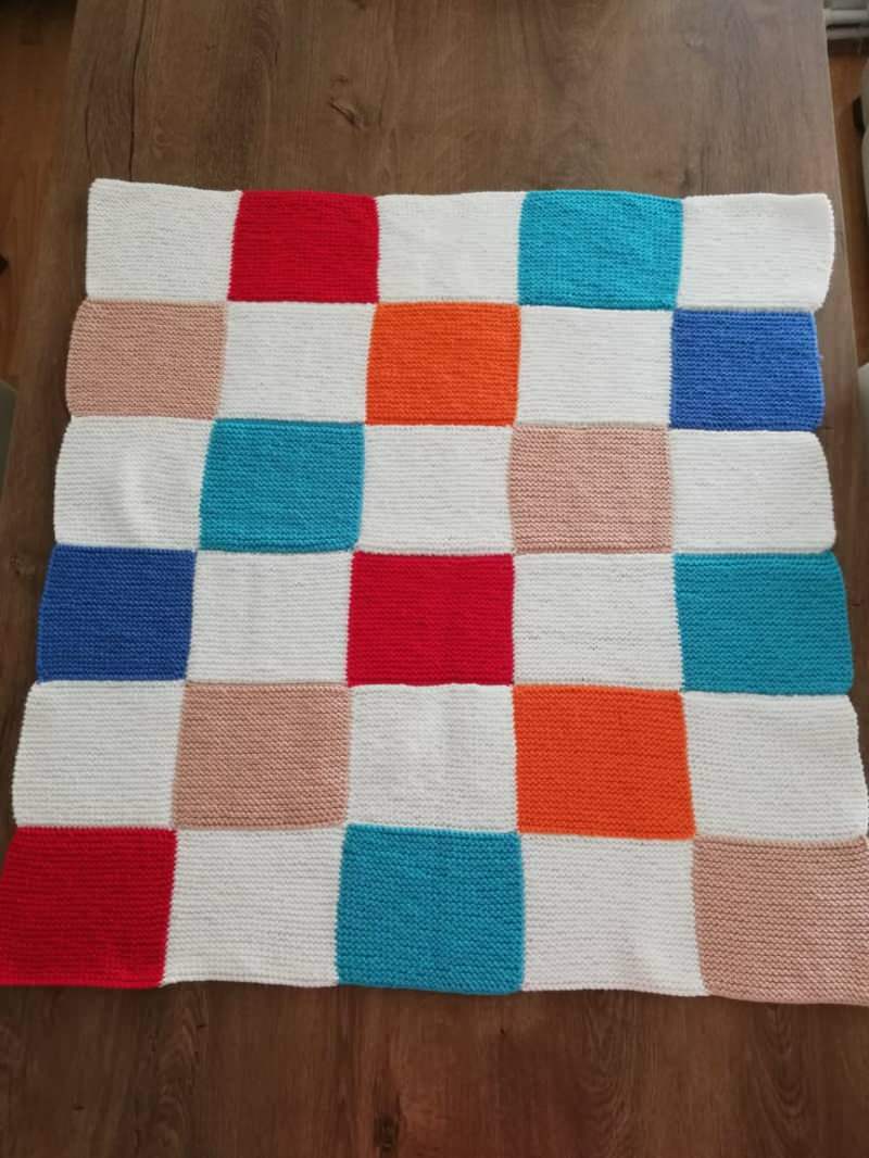 बच्चे को कंबल कैसे दें? सबसे आसान हर्षा बेबी कम्बल बनाना