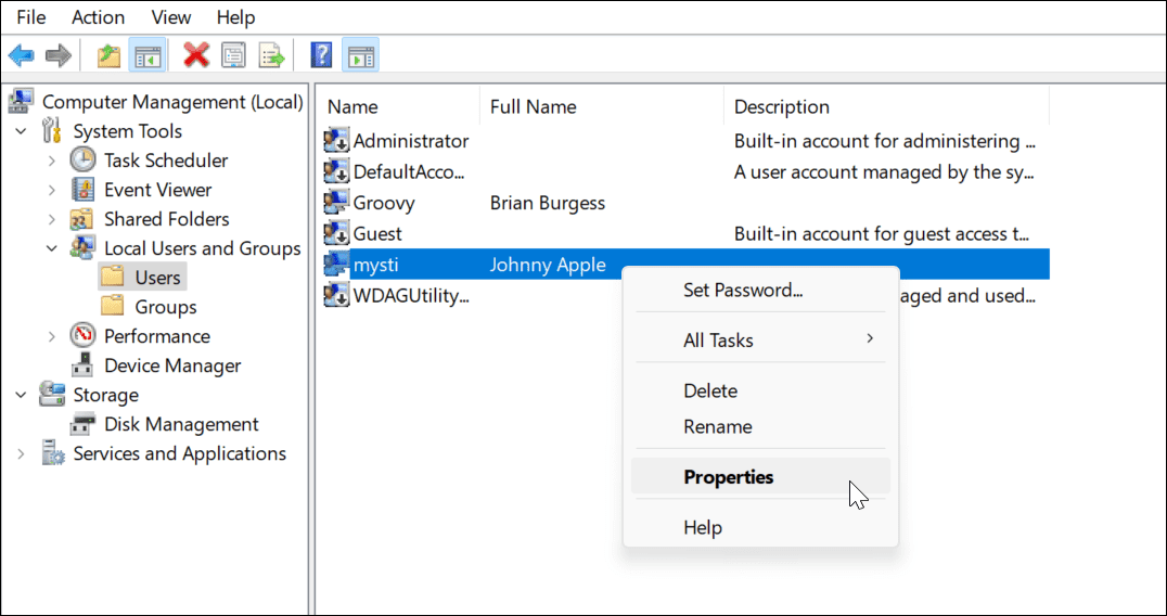 Windows 11 पर अस्थायी रूप से खाता अक्षम करें