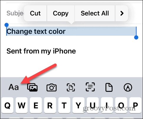 IPhone पर टेक्स्ट का रंग बदलें