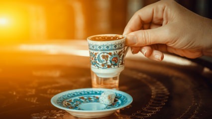 तुर्की कॉफी के साथ क्या अच्छा है?