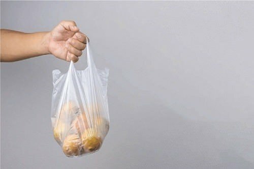 किराने की खरीदारी में बैग की सफाई के लिए बरती जाने वाली सावधानियां