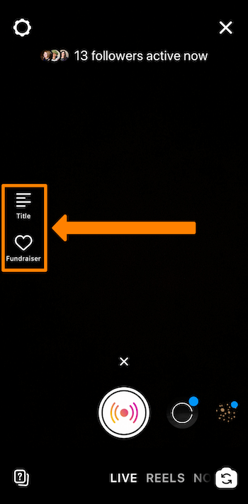 एक इंस्टाग्राम लाइव प्रसारण का स्क्रीनशॉट शीर्षक और धन उगाहने वाले आइकन नारंगी में परिक्रमा करते हुए दिखाया गया है
