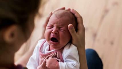 रोते हुए बच्चे को 5 मिनट में कैसे शांत करें!