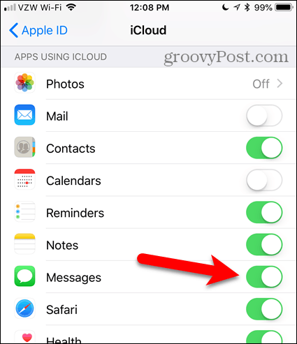 IOS में iCloud पर संदेशों को चालू करें
