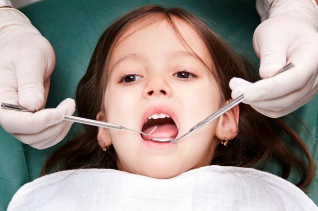 बच्चों में दांतों की सड़न