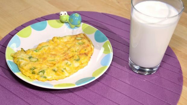 बच्चे का आमलेट कैसे बनाया जाता है? शिशुओं के लिए सबसे आसान और संतोषजनक अंडा आमलेट रेसिपी