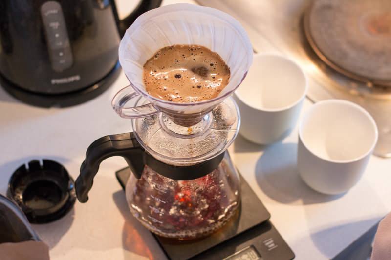 फिल्टर कॉफी क्या है? सबसे आसान फिल्टर कॉफी कैसे बनाई जाती है? फिल्टर कॉफी बनाने की टिप्स