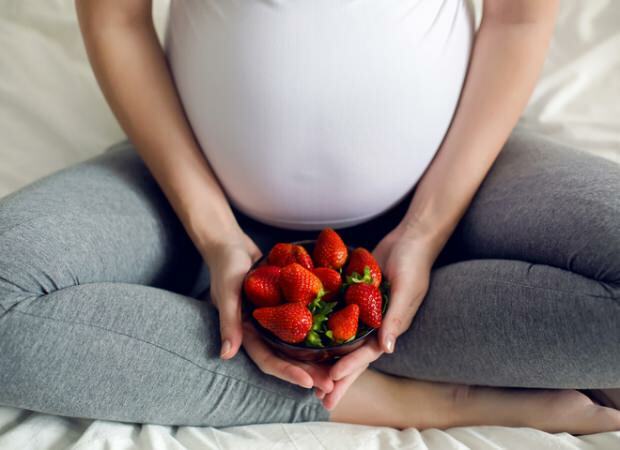क्या स्ट्रॉबेरी गर्भावस्था के दौरान खाई जाती है