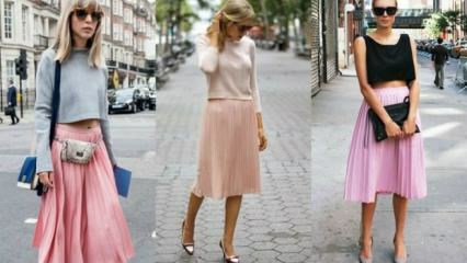 गुलाबी स्कर्ट कैसे संयोजित करें?