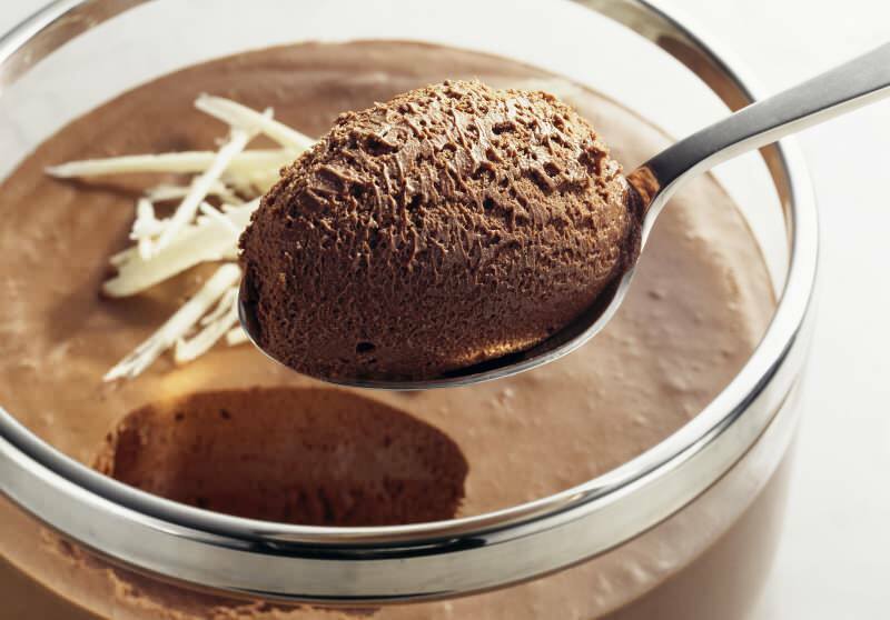 घर पर मूस मिठाई कैसे बनाएं? सबसे आसान चॉकलेट मूस नुस्खा