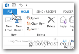 मेलबॉक्स Outlook 2013 जोड़ें - फ़ाइल पर क्लिक करें
