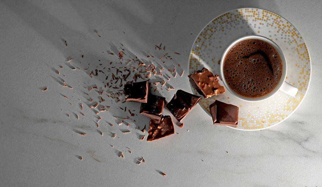 चॉकलेट और तुर्की कॉफी जोड़ी