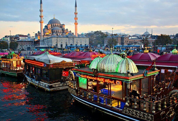 इस्तांबुल में आर्थिक और ताजा मछली पते