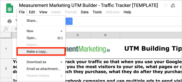 UTM बिल्डर खोलें और फिर फ़ाइल चुनें> अपनी प्रति बनाने के लिए एक प्रतिलिपि बनाएँ।