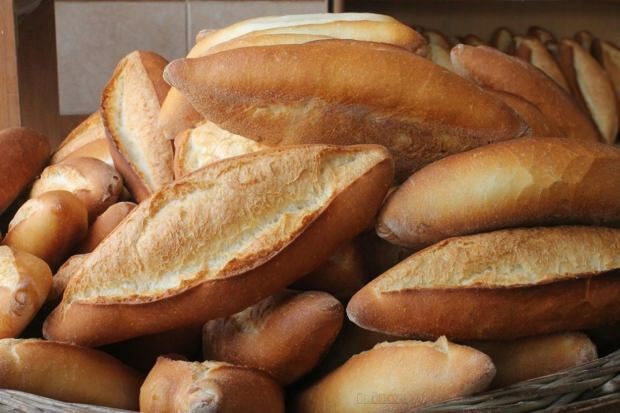 क्या रोटी हानिकारक है? यदि आप 1 सप्ताह तक रोटी नहीं खाते हैं तो क्या होगा? क्या हम सिर्फ रोटी और पानी पर रह सकते हैं?