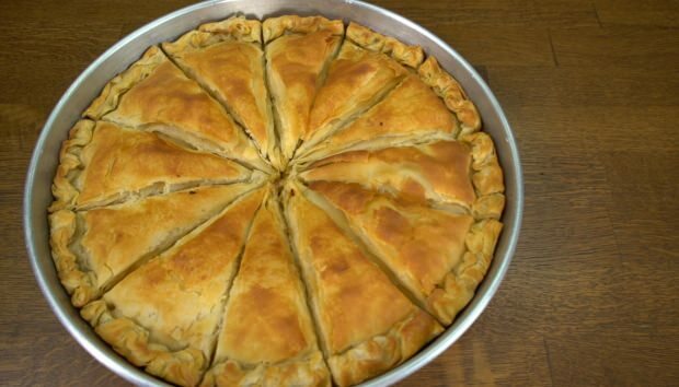 मूल अल्बानियाई पेस्ट्री कैसे बनाएं?