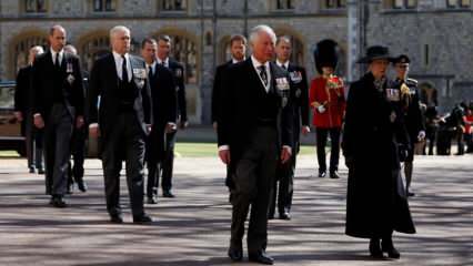 इंग्लैंड का साम्राज्य काला पड़ गया है! प्रिंस फिलिप के अंतिम संस्कार की तस्वीरें ...