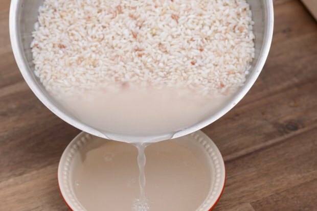 चावल का पानी कैसे तैयार किया जाता है