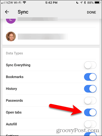 IOS के लिए Chrome में ओपन टैब सक्षम करें