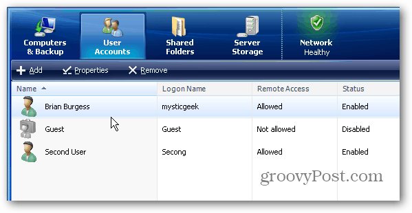 विंडोज होम सर्वर में उपयोगकर्ता खाते कैसे जोड़ें