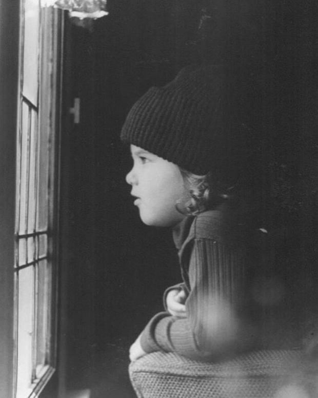 जेनिफर एनिस्टन की बचपन की फोटो