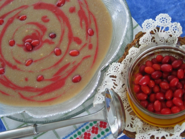 चूने से क्रैनबेरी तराना कैसे बनाये? क्रैनबेरी तराना से स्वादिष्ट सूप नुस्खा