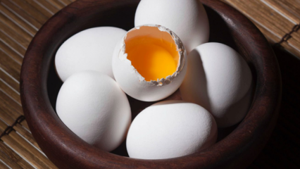कच्चे अंडे पीने के क्या फायदे हैं? अगर आप हफ्ते में एक कच्चा अंडा पीते हैं ...