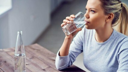 क्या बहुत ज्यादा पानी पीना हानिकारक है?