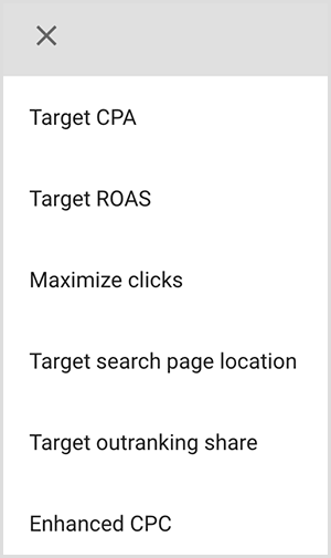 यह Google विज्ञापनों में लक्ष्यीकरण विकल्पों के मेनू का स्क्रीनशॉट है। विकल्प हैं लक्ष्य CPA, लक्ष्य ROAS, अधिकतम आकार, लक्ष्य खोज पृष्ठ स्थान, लक्ष्य साझाकरण, उन्नत CPC। माइक रोड्स कहते हैं कि Google विज्ञापनों में स्मार्ट लक्ष्यीकरण विकल्प आपके विज्ञापन के लिए सही इरादे वाले लोगों को खोजने के लिए कृत्रिम बुद्धिमत्ता का उपयोग करते हैं।