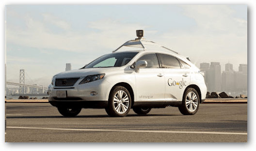 Google सेल्फ-ड्राइविंग कारों पर बस एक अपडेट
