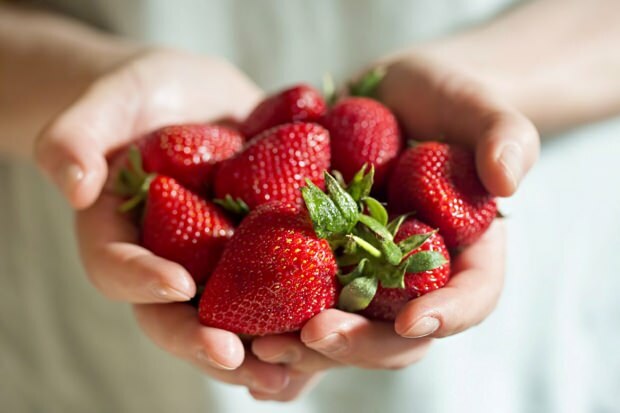 त्वचा के लिए स्ट्रॉबेरी के लाभ