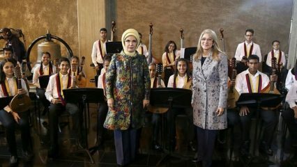 वेनेजुएला में फर्स्ट लेडी एर्दोआन के लिए विशेष संगीत प्रदर्शन