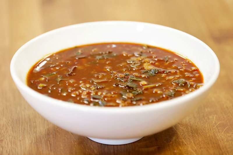 प्रसिद्ध काले मसूर का सूप कैसे बनाएं? काली दाल के सूप के टोटके