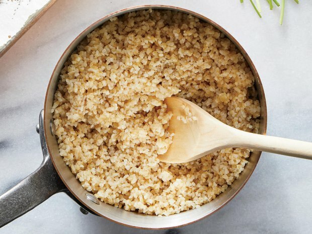 बुलगुर या चावल वजन बढ़ाते हैं? बुलगुर और चावल के फायदे! आहार चावल का नुस्खा ...