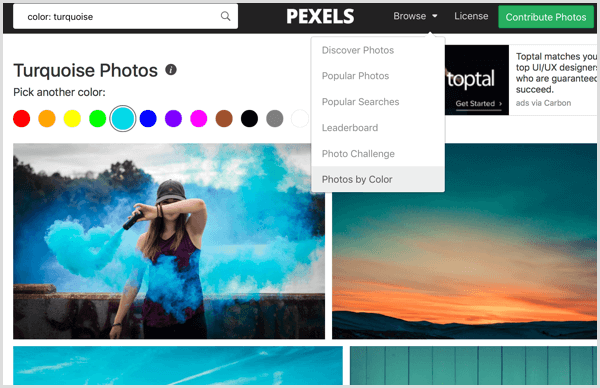 Pexels रंग द्वारा तस्वीरें सॉर्ट करता है
