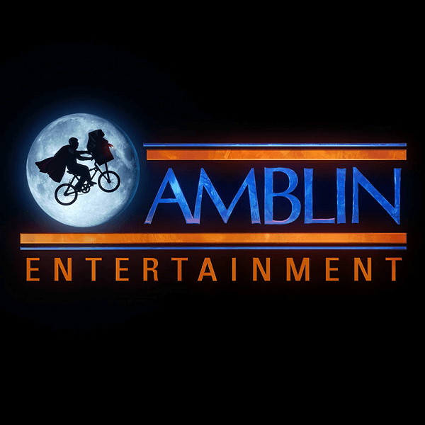 Zach के पास Amblin Entertainment के साथ एक मूवी विकल्प है।