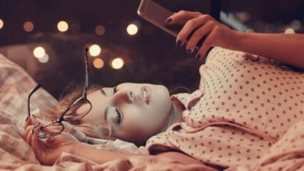 सोने जाने से पहले फोन का उपयोग करने का क्या कारण है?