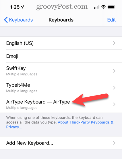 IPhone कीबोर्ड सूची में AirType कीबोर्ड पर टैप करें