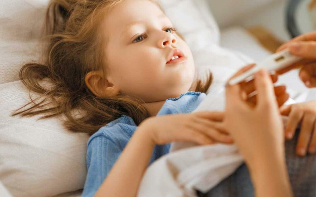 तेज बुखार में क्या करना चाहिए? जब आपके बच्चों को बुखार हो तो इन बातों का ध्यान रखें