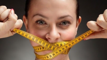 जिन लोगों को वजन कम करने में कठिनाई होती है उनके लिए 4 चमत्कारिक खाद्य पदार्थ