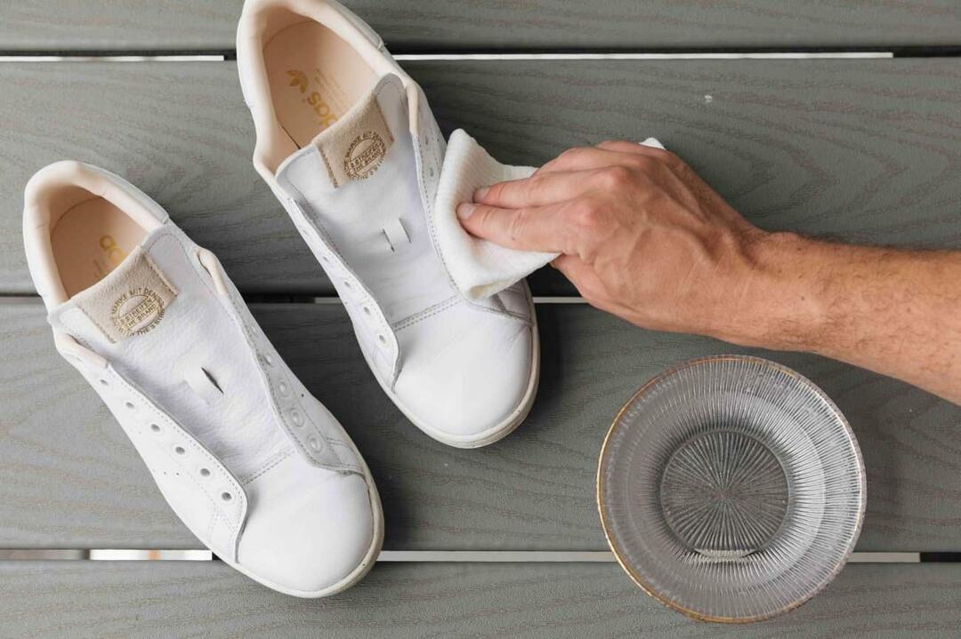 सफ़ेद जूते कैसे साफ़ करें?