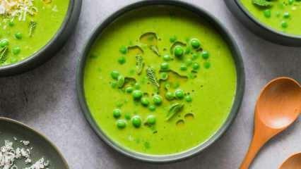 हरी मटर का सूप रेसिपी! आरामदायक मटर का सूप कैसे बनाएं?