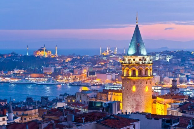 इस्तांबुल में यात्रा करने के लिए सुंदर स्थान