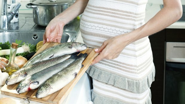 गर्भावस्था के दौरान मछली खाने के फायदे