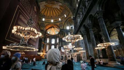 हागिया सोफिया-आई केबीर मस्जिद ifiरफी में 87 साल बाद रमजान की खुशी