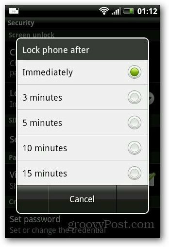 अपने Android फ़ोन पर सुरक्षा लॉक कैसे सेट करें