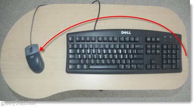 कीबोर्ड के बाईं ओर माउस सेट करें